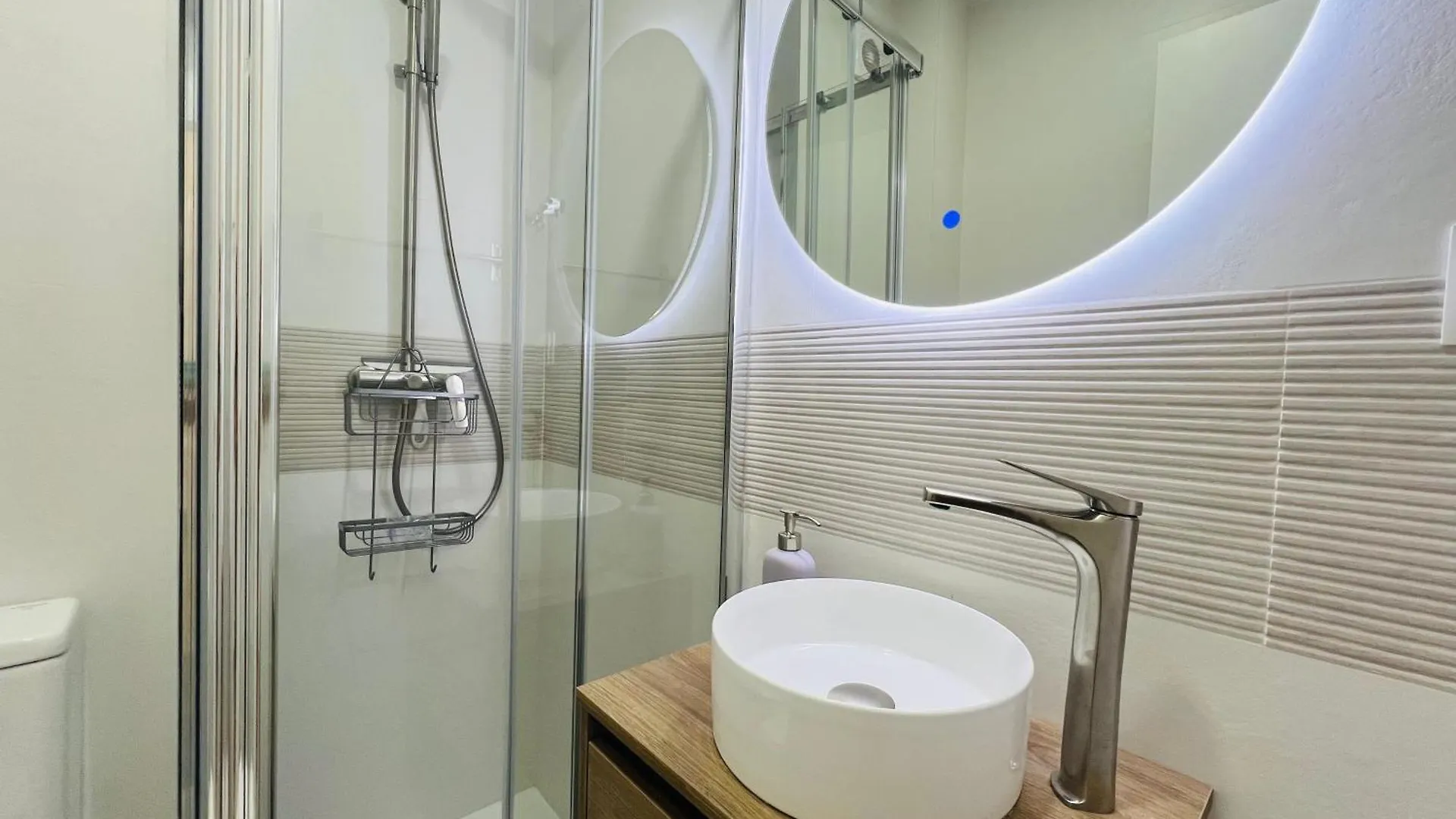 Los Boliches, Nuevo, 3D, Wifi, Aacc, Para 8 فوينخيرولا شقة