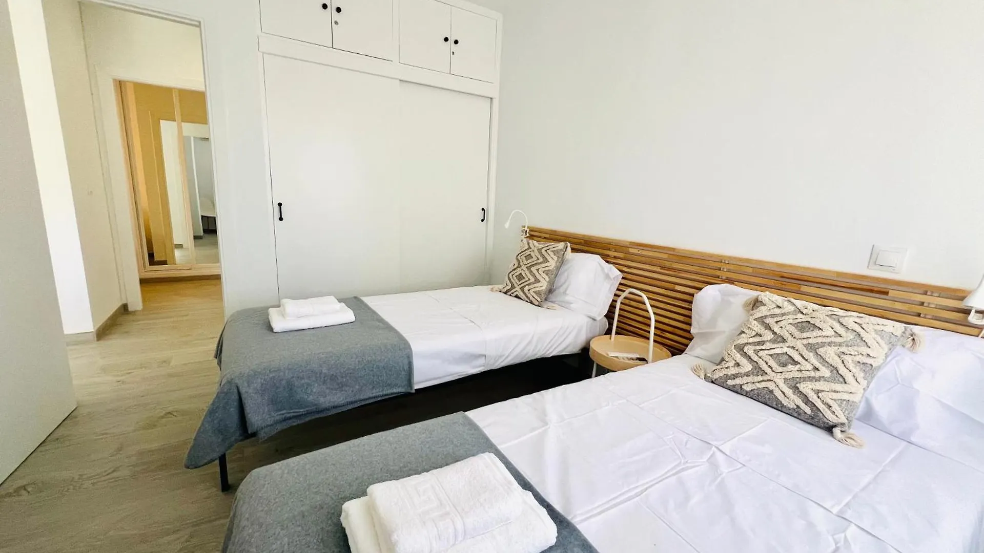 Los Boliches, Nuevo, 3D, Wifi, Aacc, Para 8 Fuengirola